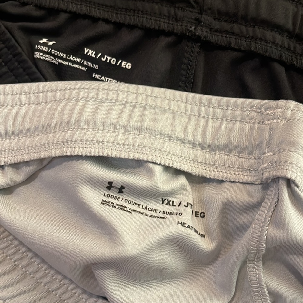 Boys Under Armour basketball bundle size XL - Picture 6 of 6